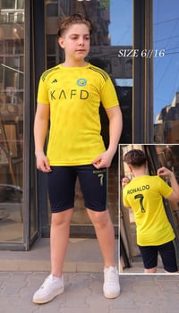 أطقم رياضي • أندية أوروبا • قياسات ٦-١٦