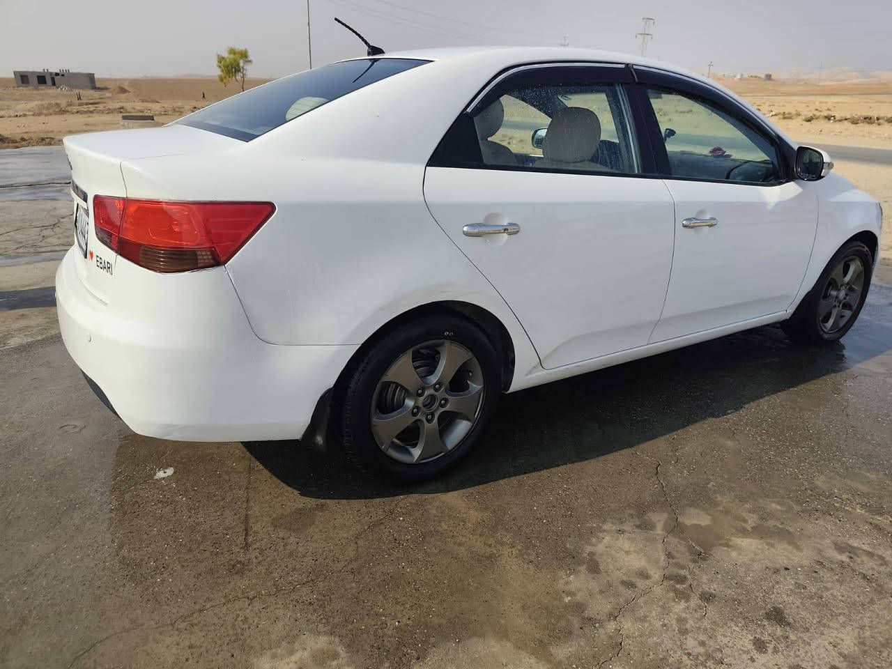 السلام عليكم 
كيا سيراتو  2010 
رقم اربيل
ضررها رش بونيد وجاملغ 
وبعض الملاحظات بارد 
تخم تايرات جدد
ودوشمه جديده وما ناقصها اي شي
ورقم دولي
صاحبها بالموصل شرط التحويل
***********
