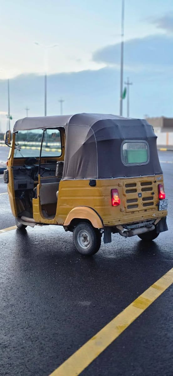 السلام عليكم تكتك للبيع موديل 20
رقم انكليزي سنويه بسمي تحويل ثاني يوم 
المكان واسط قضاء العزيزية 

اي استفسار خابرني

***********
