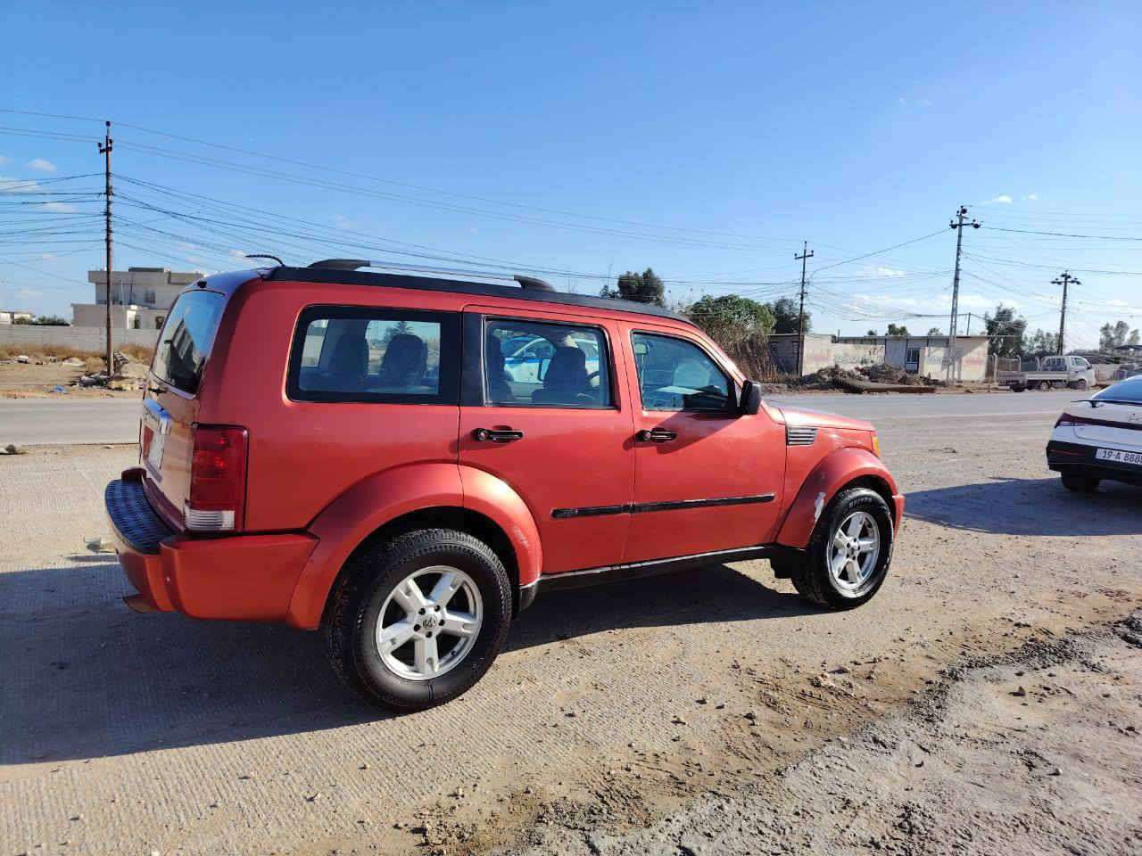 السلام عليكم
جيب نترو 2008 لون مميز
كير ومكينه كفاله تبريد شغال
صدر امامي خلفي تمام
غرفتها نظيفه سيارة جاهزه من كلشي
صبغ جماليه فقط عدى القمارة
 السعر 85وبيها مجال
السيارة باسمي رقم بغداد 
مكانها كربلاء 
رقم تلفون
***********
***********
