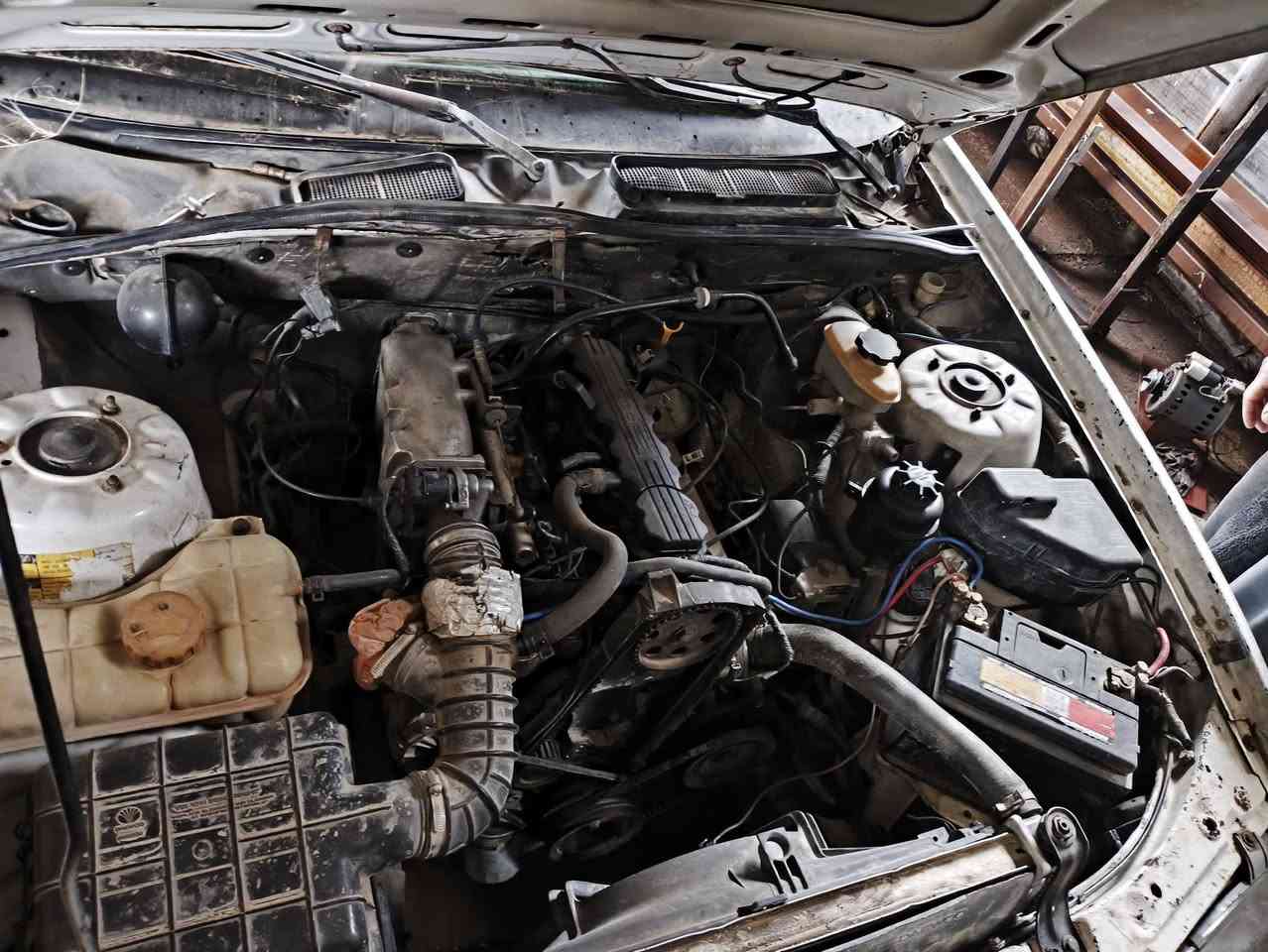 سلام عليكم برنس موديل 1995
مكينة 2000. 
رقم. كربلاء. سنوة تنتهي سنة 2027
المكان .بابل ابو غرق 
***********
سعر 18 وبيها مجال
