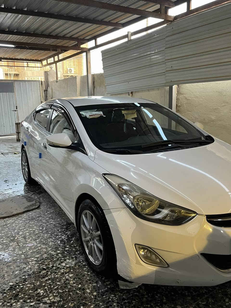 لنترا 2014 كص جنطه متوم شمالي طبق الاصل سياره جديده تخبل مكينه كير حداده بل نايلون ويل رياضي  شاشه كار بلي كشنات تدفئه مري شفط تخم تاير لايت زنون سياره جاهزه للخير مكان سياره بصره سعر (50)
وبيها مجال قليل مو شراي لا تجي  
***********
