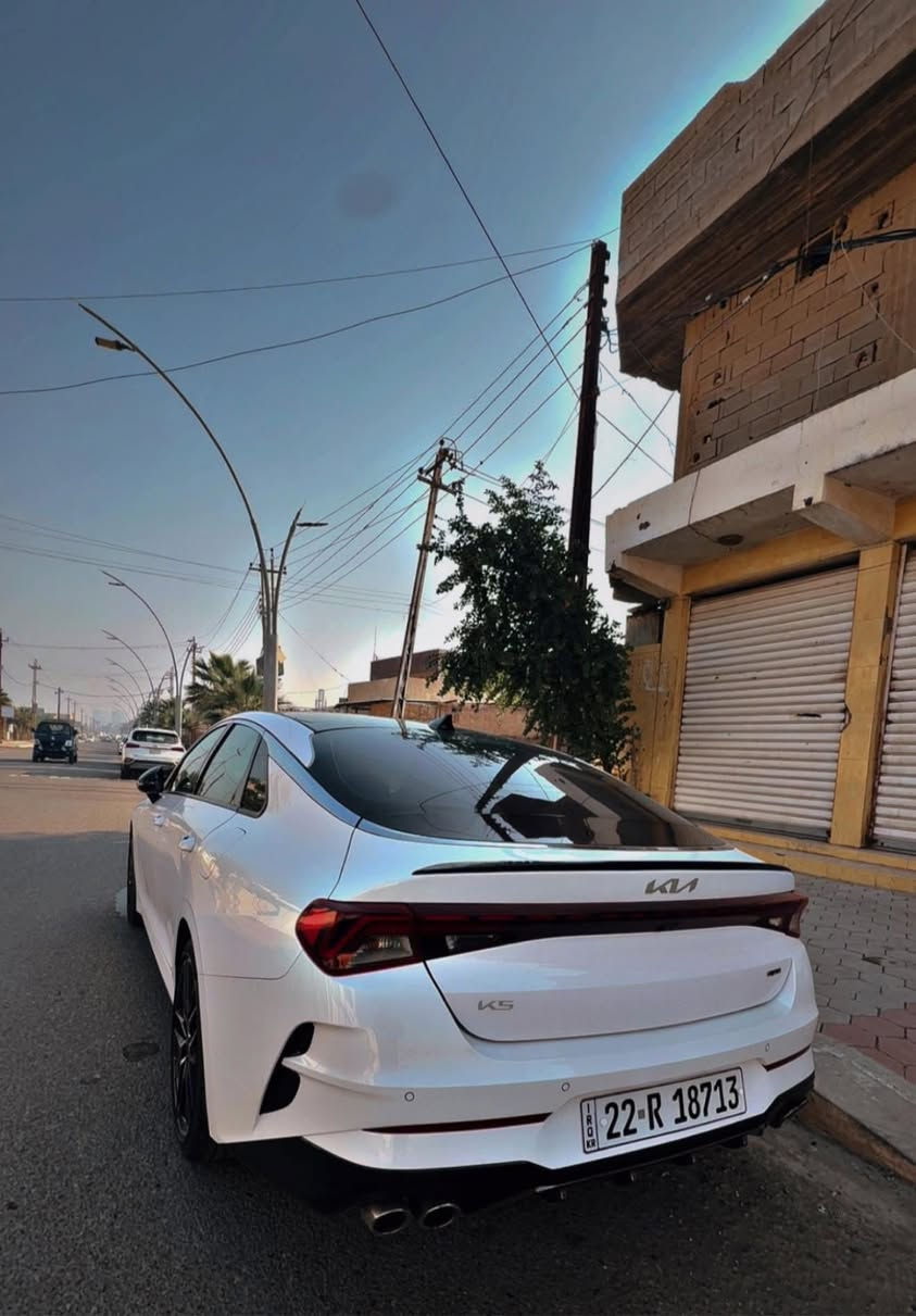كي فايف K5
موديل 2023
محرك 2500 توربو
‎اللون ابيض
 رقم اربيل
✅فول مواصفات ✅
1-بصمه+تشغيل عن بعد
2-شحن هاتف لاسلكي 
3- قياده ذاتيه ؏ الخطوط السريعه
4- هاند بريك بصمه 
5- سقف أسود 
6- مثبت سرعه 
7-نضام ABS
8- مانع انزلاق
9-حساس أطارات 
11-شاشة كبيره
12- كامره دواره+ اربعة كامرات محيطية+360
13- كشافات امامي
14 - تاير وويل بلادي حجم 19 
16-رادار جانبيه+ رادارات امامية وخلفية
17-مراقبة النقطة العمياء
18-رادار الخطوط البيضاء 
19-اشاير بالمري 
21-الداخل بلاك ادشن 
22-‏ مقعدين كهربائي
23-لايتات ‏4 عدسات 
24-نضام قياده سبورت +سوبر سبورت +نورمال  + ايكونامي
26-فول تحكم ستيرن
27-كير أوتو + عادي
28- ئوتو بريك 
29- ‏ ‏الخريطه
31- ستيرن حرف D  
32-‏Led +  زينون
33-السياره فول رادرات
34-التشغيل عن بعد
‏AUTO HOLD-38
39-تصميم خارجي رياضي
41-نظام الملاحة
42-مصابيح خلفية LED
43-مصابيح ضباب LED
44-لاسلكي Android Auto  
السياره وارد امريكي 
ماشي :24 كيلو متر 
للاستفسار او الاتصال*********** //***********☎️
