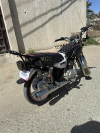 للبيع  دراجة سيفان  موديل 22 نضيفة وحلوة مثل مشوف بالصور وبخدمة الشراي...