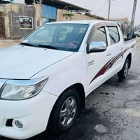 هايلوكس اوتوماتيك • ٢٠١٤ • بصره