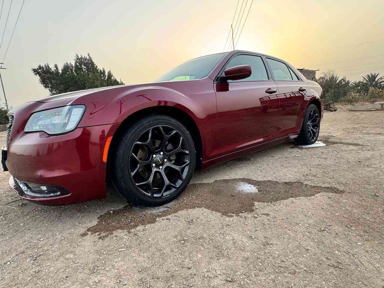 السلام عليكم كرايسلر موديل 19 اصل رقم بصره الون كرزي s فول عدا الفتحه تقرير مياه امطار بدون قطره ماي بيها جاملغ امامي صبغ ماشيه 90 ميل السعر 245 وبيها مجال قليل

مكان السيارة البصرة 
***********
0781 851 6342
