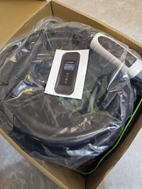 شاحن تسلا • ٤٠ امبير • متحرك للسفر