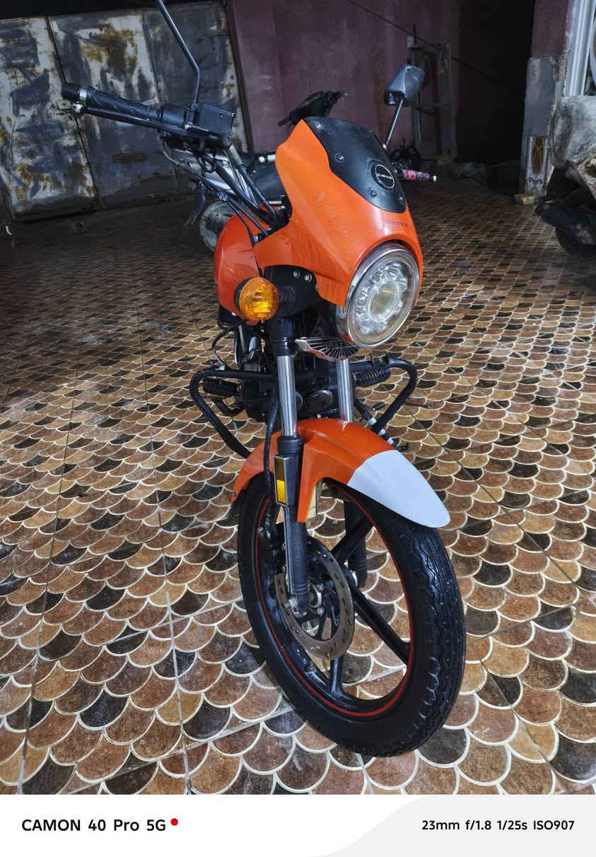 دايون موديل 23كفاله  دراجه خير من الله ربع ما تصرف عليه العنوان ناصرية قضاء الرفاعي ***********
