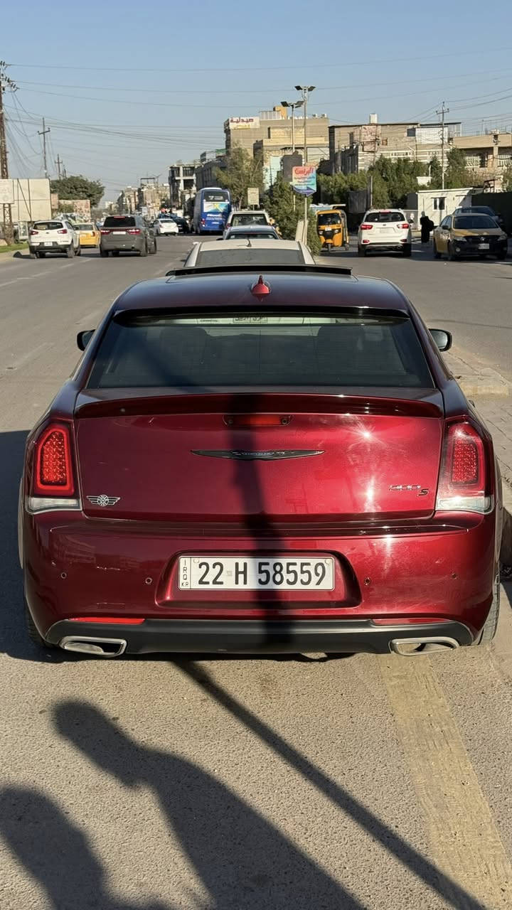 السلام عليكم
أوباما موديل 2018 S سياره كلين كفاله عامه 

✅ مواصفات السياره فول

1️⃣ رادار جانبي 
2️⃣ حساس امامي 
3️⃣ حساس خلفي 
4️⃣ شاشه كبيره كاربلي 
5️⃣ كشنات خزن ميموري مع استيرن
6️⃣ كشنات تدفئه +تبرید
7️⃣ شفتات استيرن 
8️⃣ سكليتر  متحرك كهربائي 
9️⃣ برده خلفي 
🔟 مرايه قلاب + اشاير مراية 
سیارا واحد علە واحد فول فول
🔴 سياره ماشيه 90
🟡 فتحه بانوراما طكتين 
⚫️ 2 بصمه  اصلي 
🟠 بجم عريض
🟣 لايتات زينون بلادي +عدسه متحرك
🔈 سستم سماعات Alpein+ دمام بل صندوك 
🟢 كلاصات حار 🌶️ بارد
🟢 ويل 20 بلادي
🔴 محرك V6 3600 
السعر 285
***********
