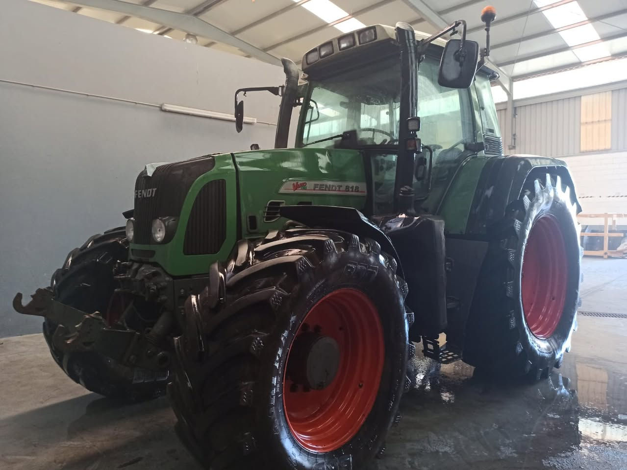 FENDT 818
Año:  2005
Horas: 17064
Precio:  24.500€


**إذا كنت صاحب هذا الإعلان وتريد حذفه لأي سبب، رجاءا أرسل رسالة إلى الدعم الفني**