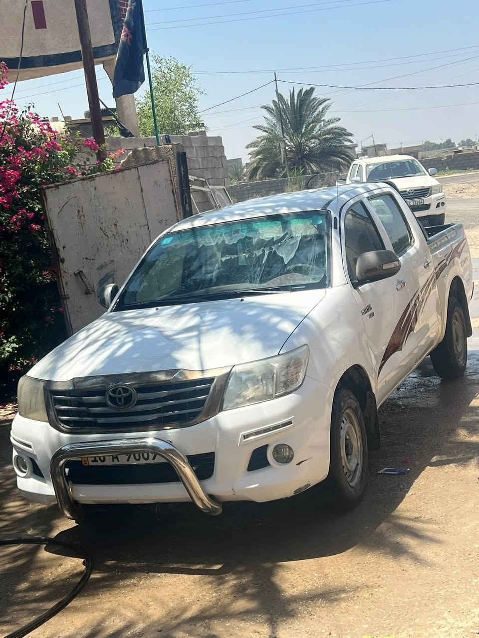 سلام عليكم بيكم للبيع موديل 2006سعر 115رقم***********
