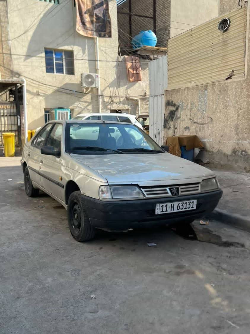 السلام عليكم 
بيجو روا 2008
رقم بغداد انكليزي تحويل ثاني يوم
تبريد ويه السويج ثلج
تخم تأير
مكان بغداد مدينه الصدر
***********
