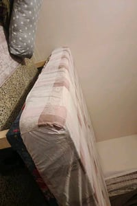 دوشك مال سرير نظافة 95% حالته جيدة وبي مجال قليل سعر 175الف للاستسفار ...