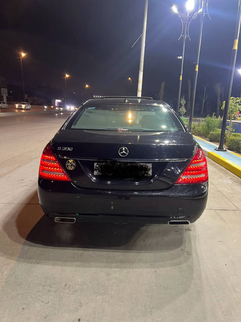 سلام عليكم 
سياره مارسدس موديل 2012
خليجي حجم 350 S 
كفاله عامه تخم تاير 
جكات صدر امامي و خلفي 
تبريد 2 قطع 
فتحه بصمه تحكمات 
فول مواصفات 1/1 
كير ومحرك كفاله 
6 سلندر رقم شمالي 
مكان السيارة بغداد البلديات 
استفسار على رقم ***********
السعر 245 وبيه مجال
