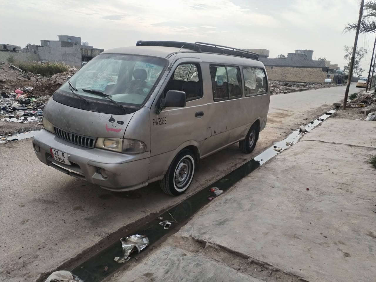 يا الله سلام عليكم كيه بريجو للبيع مديل 1996 مصفره هيه ومرور مكينه تبخر وكير اكسن مكفولات سواصي المنه مصلح ولباقي نضاف وكشر كدام العين عارضهه 48 وبيه مجال بصيط للستفسار *********** ما متواجد ع فيس
