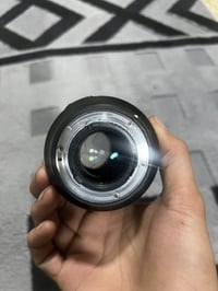 عدسة ٨٥مم • فتحة ١.٨ • بوكيه