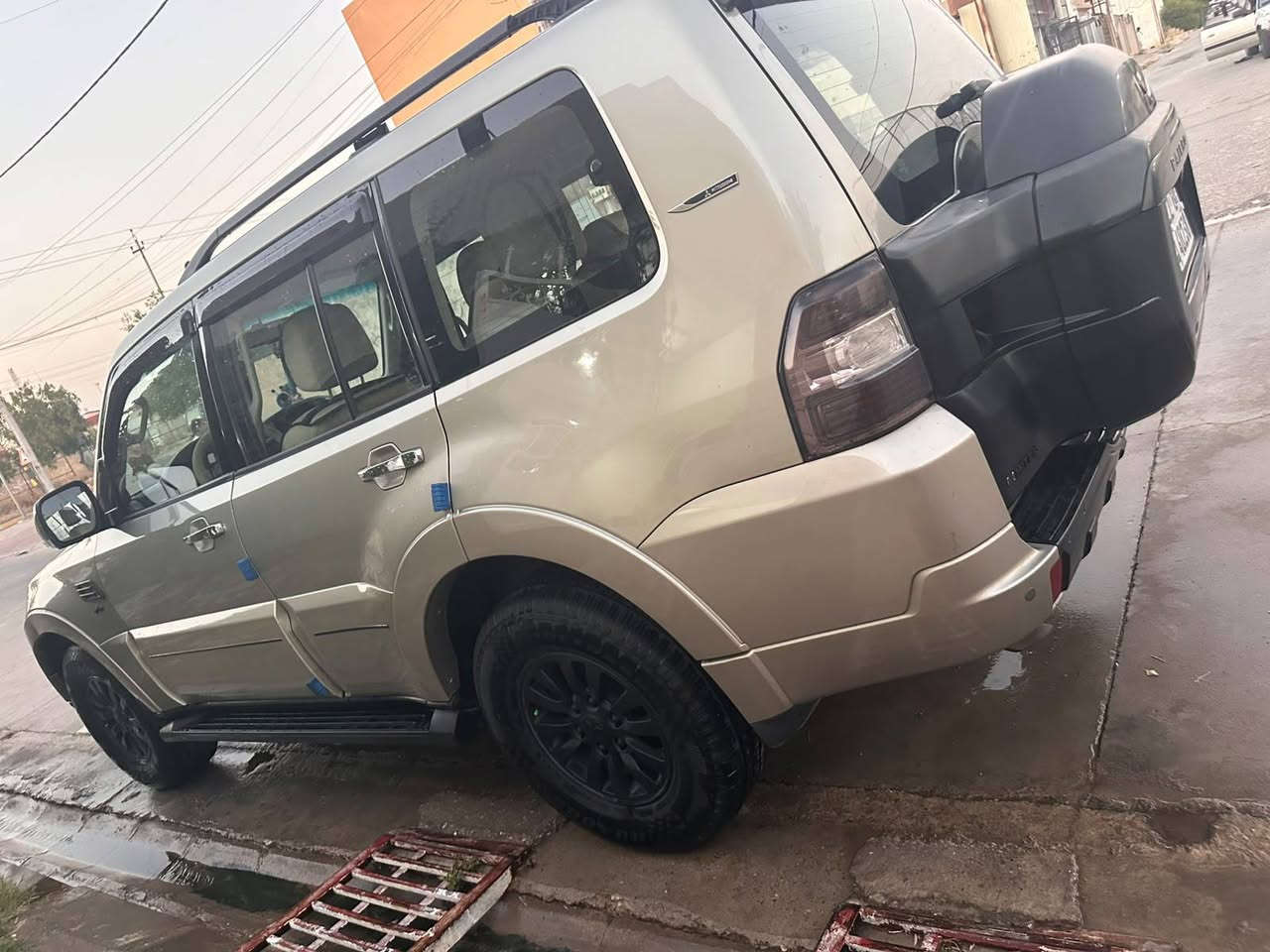 باجيرو ٢٠١٥
رقم اربيل محرك كير اكسل اطارات بطاريه تبريد ٣ قطع سيارة عائليه ٧ راكب حادثها خشم البنيد ومبدل البقيه كفول ماشيه ١٨٠ مكاني كركوك اي استفسار خاص او اتصل ***********
