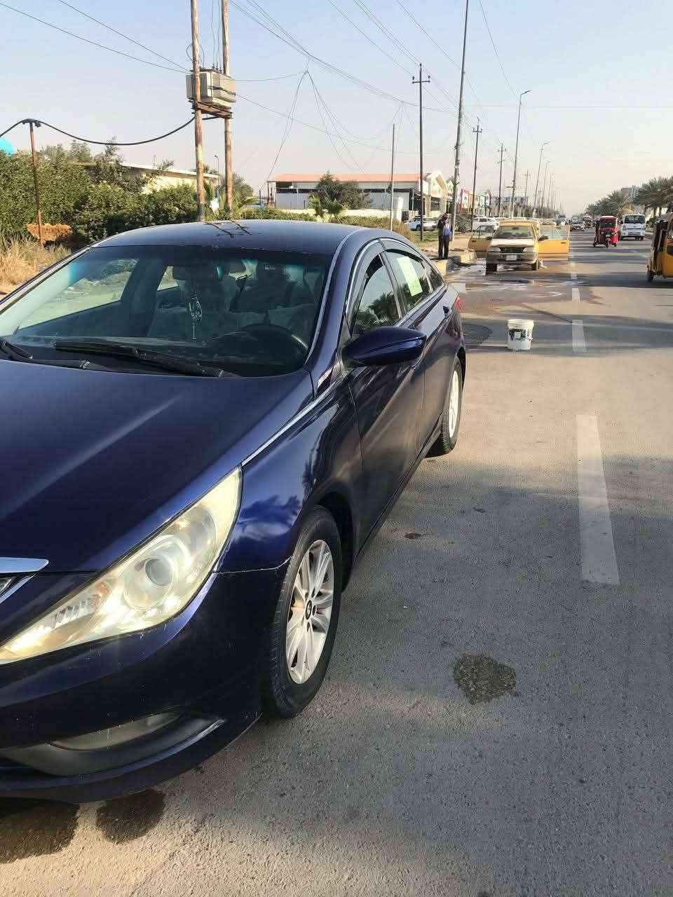 السلام عليكم
2012 سوناتا بيها اربع قطع ابيع احزام سياره كامله مكمله الحمدلله تحويل ثاني يوم 
السعر 86 وبيها مجال قليل 
الشعب شارع الاسواق 
***********
