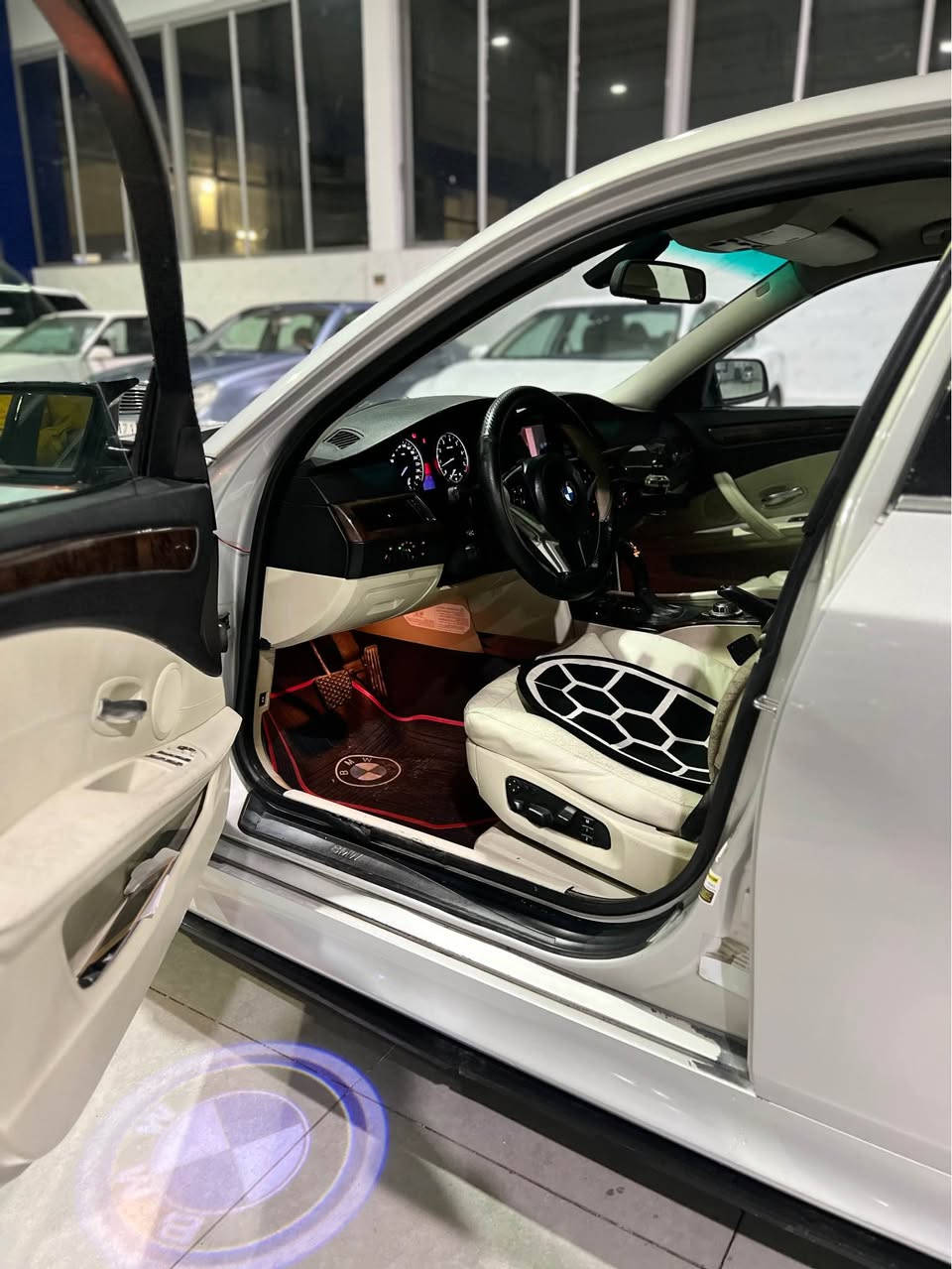 موديل ٢٠٠٧
مكينه ٥٣٠
نوزل كورت
منفيست عصلي شرت
دخول ايبراهيم خليل ٢٠٢١
ساره يا بئ مه سره فه
صقفو حيزام شرت
كوشن جلد 
كوشن خزن و هيتر
ستيرن كاره باي خزن
تحديد سرعة
ساره داتاشويه
سينگو بشت حساسه
ويل هامان ١٨ دو سايز
شاشه مه زنه
 *********** USB
ABS
ده ينو دزين برينو قولبين و محه ور شه رت
ساره يال دهوكى 
*********** دهوك, العراق
