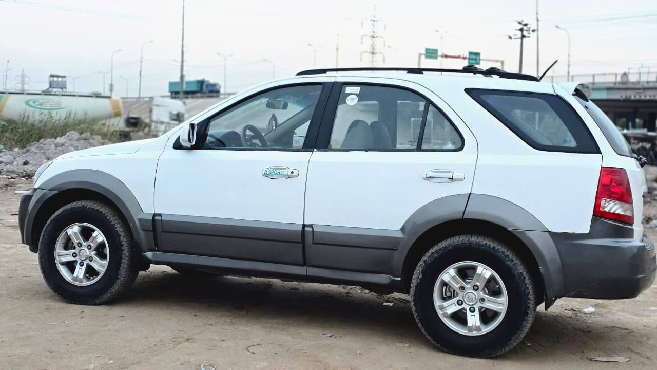 سورنتوا 2005 خليجي
مكان السياره الديوانية قضاء الشاميه 
السعر ب٨٥ وبيه مجال
ترهم مراوس بتكسي او اي سياره حسب القناعه 
رقم صاحب السيارة ***********
