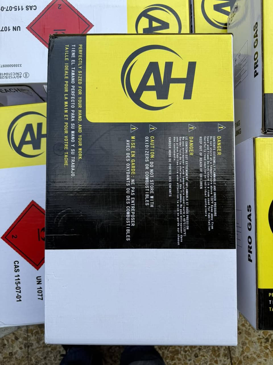 🔥❄️ معرض أوروك للتبريد – القوة اللي تعتمد عليها ❄️🔥
كل مواد احتياط التبريد والتكييف متوفرة عدنا
✔️ جودة أصلية
✔️ أسعار تنافسية 
✔️ تجهيز سريع
✔️ ثقة أهل المهنة

🚚 خدمة توصيل إلى جميع محافظات العراق

📍 بغداد – سنك – سوق التبريد
📞 ***********

لا تدوّر بعد…
أوروك للتبريد عنوانك الأول لكل شي يخص التبريد 👊❄
