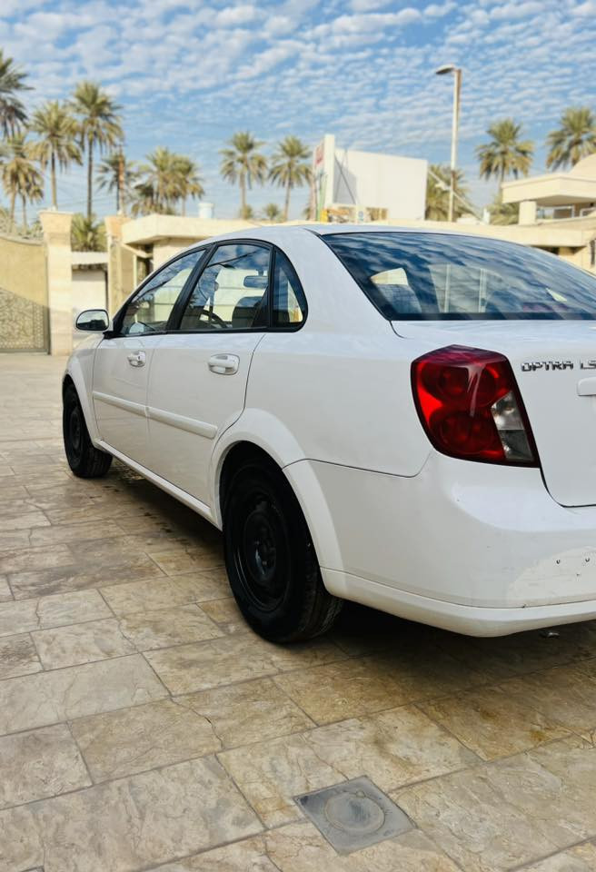 السلام عليكم 😎🔥 بيع مراوس شعندك نزل 
شوفرليت اوبترا 2013 خليجي 
رقم سليمانيه تحويل مباشر ب اسم المشتري 
سنويه ل 29 
كفاله عامه من الصبغ والتبديل 

المواصفات 🔰
محرك 1.6 
كير اوتو 
تحكمات 
شاشه تاب 
كامره خلفيه 
مري كهرباء 
كير كهربائيات صدر تايرات جيده

عنواني/ بغداد الكاظميه 📍

السعر المطلوب 88 مجالها قليل 

 ***********  ☎️
‏   ‭
0787 233 6394‬ ☎️
