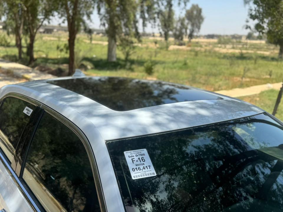 السلام عليكم اوباما C300  2019 خليجي فول مواصفات للبيع
رقم دهوك بدون طخة او صبغ او اي تعديل السيارة بأسمي وتحويل او وكالة اني حاضر العنوان بابل - سدة الهندية للتواصل الاتصال على الرقم ***********
السعر المطلوب 280 وبيها مجال 
السونار موجود بالمنشور
