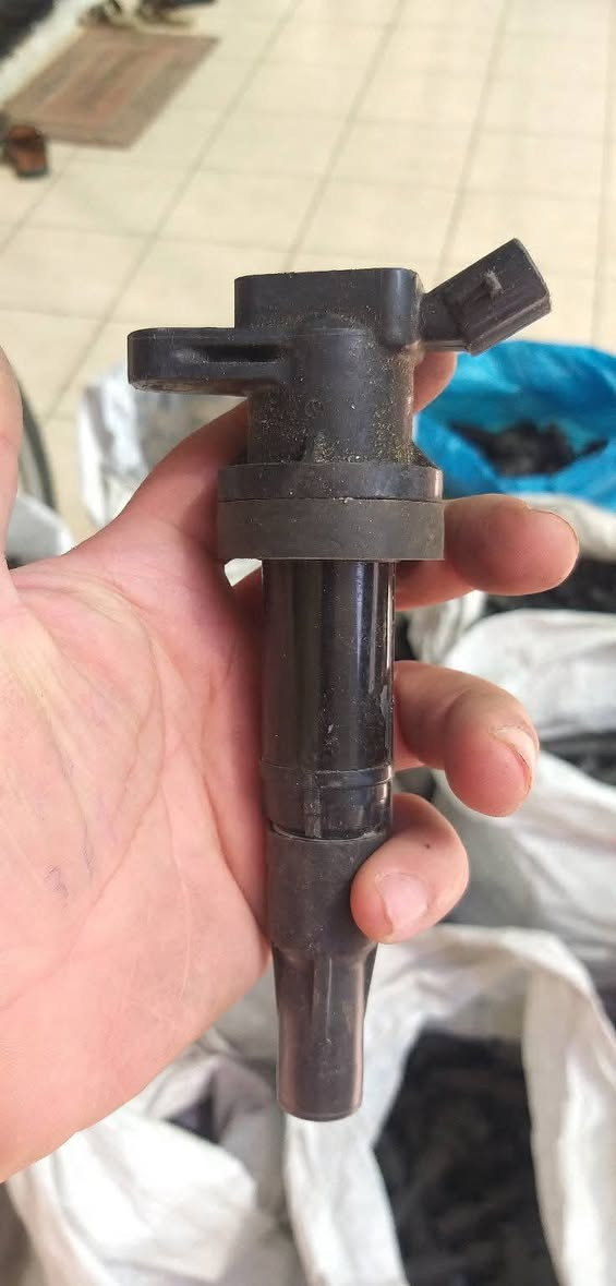 السلام عليكم ورحمة الله وبركاته
توجد لدينا كافة أنواع كويلات السيارات اليابانية والكورية  و
حاليا توجد كويلات #السيارات #الكورية 
-------------------------------------
                         (27301-03200) أو (03150-27301)
(هيونداي اكسنت ٢٠١٩ إلى ٢٠٢٣ محرك ١٤٠٠ و باي وان و سولاريس وكيا سيد و كيا ريو)
#مفحوص
#مفرد سعر القطعة ٧.٥ الف دينار
-------------------------------------
                                                        (27301-03HA0)
(اينوك ٢٠١٧ إلى ٢٠٢٢ والنترا ٢٠٢١ ونيرو ٢٠١٧ إلى ٢٠٢١ واوبتما هايبرد)
#مفحوص
#مفرد سعر القطعة ٧.٥ آلف دينار 
--------------------------------------
                                                         (27301-2B120)
(فورتي ٢٠١٧ إلى ٢٠٢٣ واوبتما ٢٠١٦ إلى ٢٠٢٠ وسيلتوس ٢٠٢١ إلى ٢٠٢٤ وكيا سول ٢٠١٧ إلى ٢٠٢٢ وكونا ٢٠١٨ إلى ٢٠٢١ وفولستر ٢٠١٥ إلى ٢٠٢١ والنترا ٢٠١٧ إلى ٢٠٢٠ وسوناتا ٢٠١٥ الى ٢٠١٩)
#مفحوص
#مفرد سعر القطعة ٧.٥ آلف دينار 
------------------------------------
                                                       (27301-2GGA0)
(النترا N ٢٠٢٢ إلى ٢٠٢٣ وجينسس جي٧٠ من ٢٠١٩ إلى ٢٠٢٣ وجينسس جي٨٠ من ٢٠١٧ إلى ٢٠٢٠ وجينسس جي٩٠ من ٢٠١٧ إلى ٢٠٢٢ وكونا N  ٢٠٢٢ إلى ٢٠٢٣ و سنتافي ٢٠١٩ إلى ٢٠٢٠ و سنتافي سبورت ٢٠١٦ إلى ٢٠١٨ وسوناتا ٢٠١٥ الى ٢٠٢١ وتوسان ٢٠١٥ إلى ٢٠٢١ وفولستر N ٢٠١٩ إلى ٢٠٢١)
#مفحوص
#مفرد سعر القطعة ٧.٥ آلف دينار 
-----------------------------------------
                                                         (27301-3L030)
(جينسس جي٧٠ من ٢٠١٩ إلى ٢٠٢٢ وباليساد ٢٠٢٠ إلى ٢٠٢٢ وجينسس جي٨٠ من ٢٠١٨ إلى ٢٠٢٠ وجينسس جي٩٠ من ٢٠١٧ إلى ٢٠٢٠ وسيدونا وستانكر وسورنتو وكادينزا وكي٩٠٠) 
#مفحوص
#مفرد سعر القطعة ٧.٥ آلف دينار 
-----------------------------------------
                                                         (27301-04110)
(سيد واكسسيد وبيكانتو و كيا ريو وI20  وI30 وكونا)
#مفحوص
#مفرد سعر القطعة ٧.٥ آلف دينار  
 -----------------------------------------
                                                        (27301-03AA0)
(النترا ٢٠١٧ إلى ٢٠٢٠ و اي٣٠٠ ٢٠١٦ وسيد سبورت سواكون ٢٠١٨ واكس سيد)
#مفحوص
#مفرد سعر القطعة ٧.٥ آلف دينار 
--------------------------------------------
                                                         (27301-2E000)
(النترا ٢٠١١ إلى ٢٠١٥ والنترا جي تي ٢٠١٣ إلى ٢٠٢٠ وتوسان ٢٠١٤ إلى ٢٠٢١ وكيا فورتي ٢٠١٤ إلى ٢٠١٥ و كيا سول)
#مفحوص
#مفرد سعر القطعة ٧.٥ آلف دينار 
-------‐-----------------------------------
                                                         (27301-2B100)
(اكسنت ٢٠١٢ إلى ٢٠٢١ و فولستر ٢٠١٢ إلى ٢٠١٧ وكيا ريو ٢٠١٢ إلى ٢٠١٩ و كيا سول ٢٠١٢ إلى ٢٠١٩)
#مفحوص
#مفرد سعر القطعة ٧.٥ آلف دينار 
-------------------------------------
----------------------------------------------
للاتصال *********** واتساب 
توجد شركة توصيل داخل بغداد وكافة المحافظات  ----------------------------------------------
