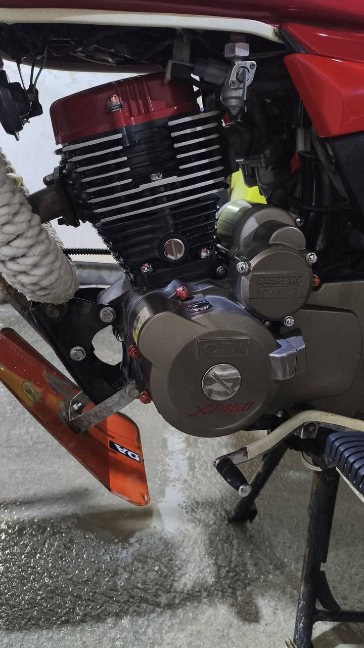 سلام عليكم دراجة شاينك للبيع موديل 2025 اورق سعرها 800 مكاني كربلاء الشبانات


**إذا كنت صاحب هذا الإعلان وتريد حذفه لأي سبب، رجاءا أرسل رسالة إلى الدعم الفني**