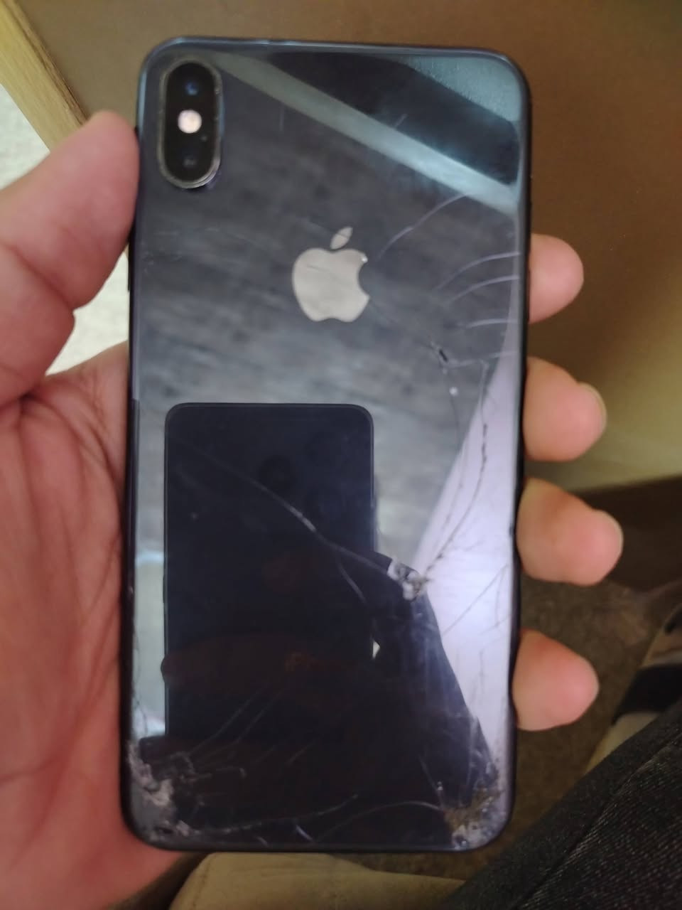 اكس ماكس بي كسر بالظهر واضح بالصوره وبي شخوط بالشاشه ذاكره ٢٥٦ وبطاريه خدمه ٧٥  الجهاز Zd نسخه اوربيه مو امريكي كلشي ممبدل بي كله بلادي 
سعره ١٥٠ الف


**إذا كنت صاحب هذا الإعلان وتريد حذفه لأي سبب، رجاءا أرسل رسالة إلى الدعم الفني**