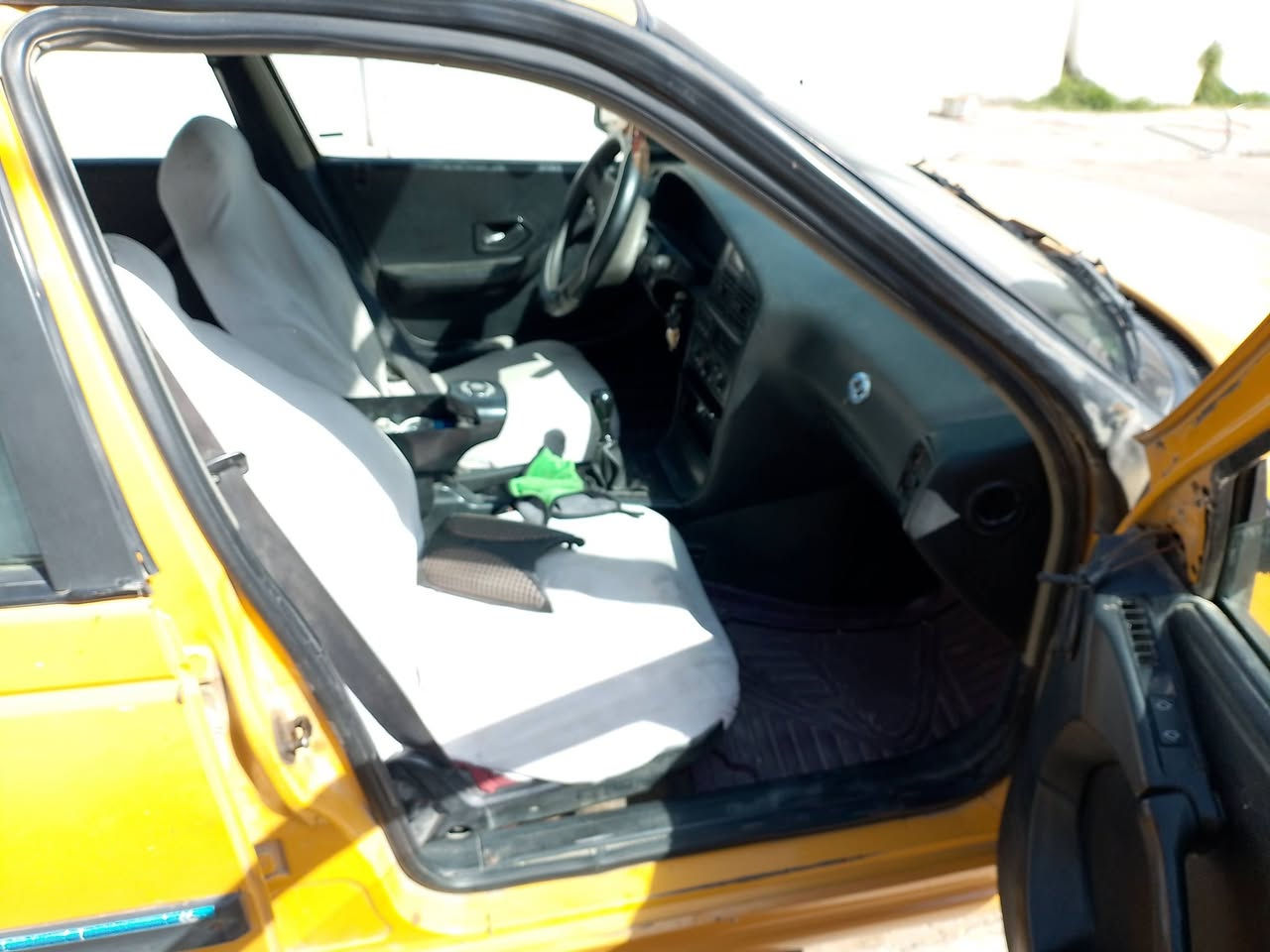 سياره للبيع بيجو روى م 2009 رقم نجف بسمي السياره مصفر هيه و غرامات درهم واحد مطلوب بيه منظومة غاز كامله بس يريد صيانه السعر 22 وبيه مجال ***********مكاني بغداد مالصدر
