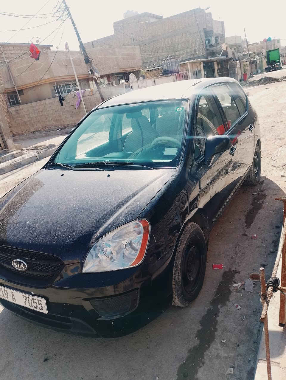 كيا راندو 2009 رقم نگليزي مميز كربلاء سنوية لل2029
مكينا 2400 وارد امريكي حادثها البابين عكس السايق بدون دواخل السيارة على وضع البلاد ماشية 177 السيارة بيها شخوط السعر 105 وبيها مجال مكاني بغداد البلديات 
***********
