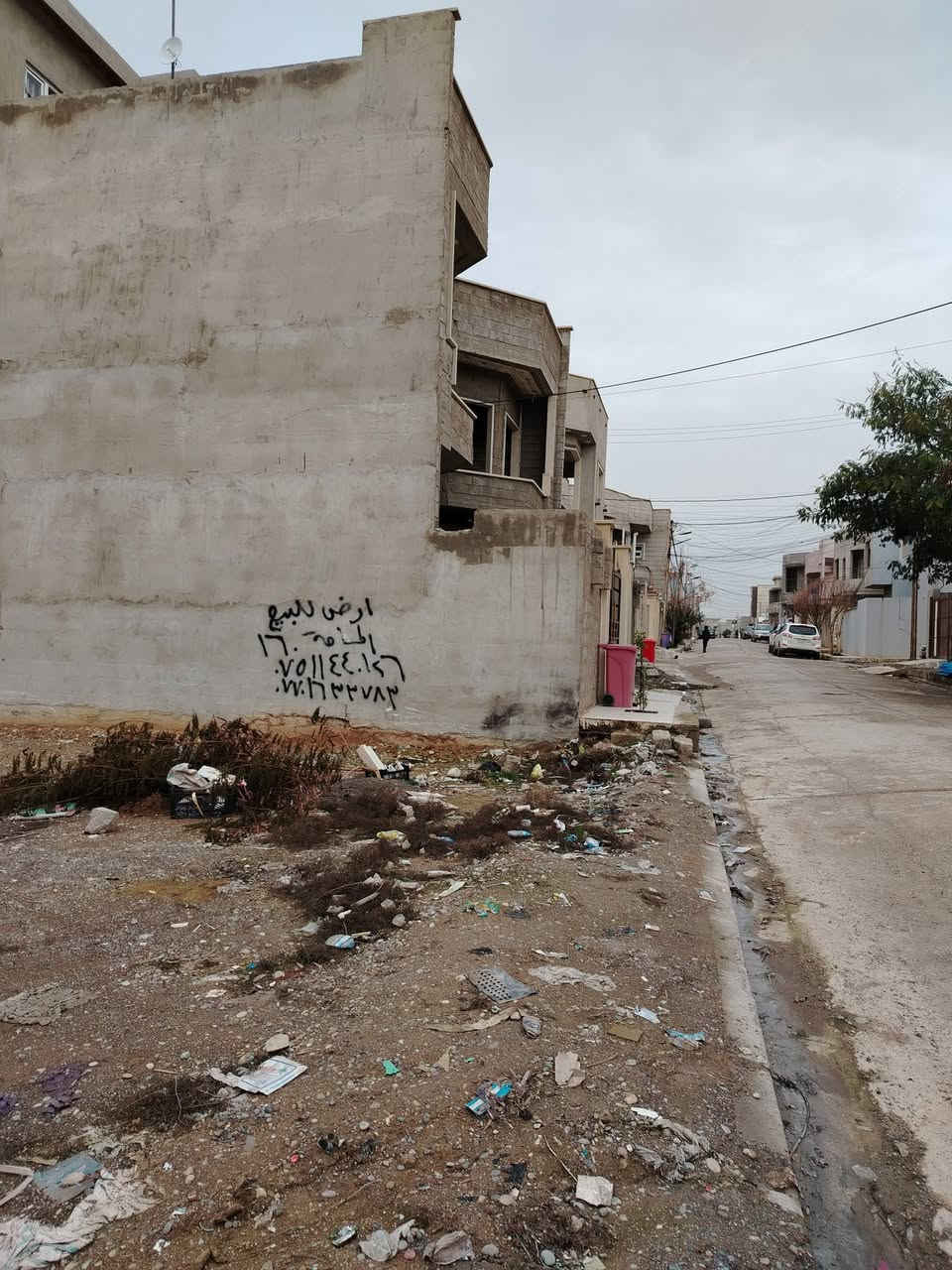السلام عليكم
قطعة ارض للبيع (شروق)
 المساحة (١٦٠) متر واجهة ٨  عمق ٢٠ متر
حي الملايين الثانية الفرع الثاني خلف عمارة ابو فهد
سند زراعي ٢٥ ملك بستان حق التصرف  وصل بلدية
للاستفسار ارقام صاحب الأرض 
***********
***********
