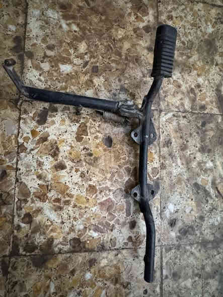 سلام عليكم  للبيع غراض دراجه أربعة كير ابيع شلع موتجي تكلي اريد حاجه وحده  وياهن شاصي كلك +مكينه مال ستوته رقمي ***********رجائن المو شراي لايتعبني
