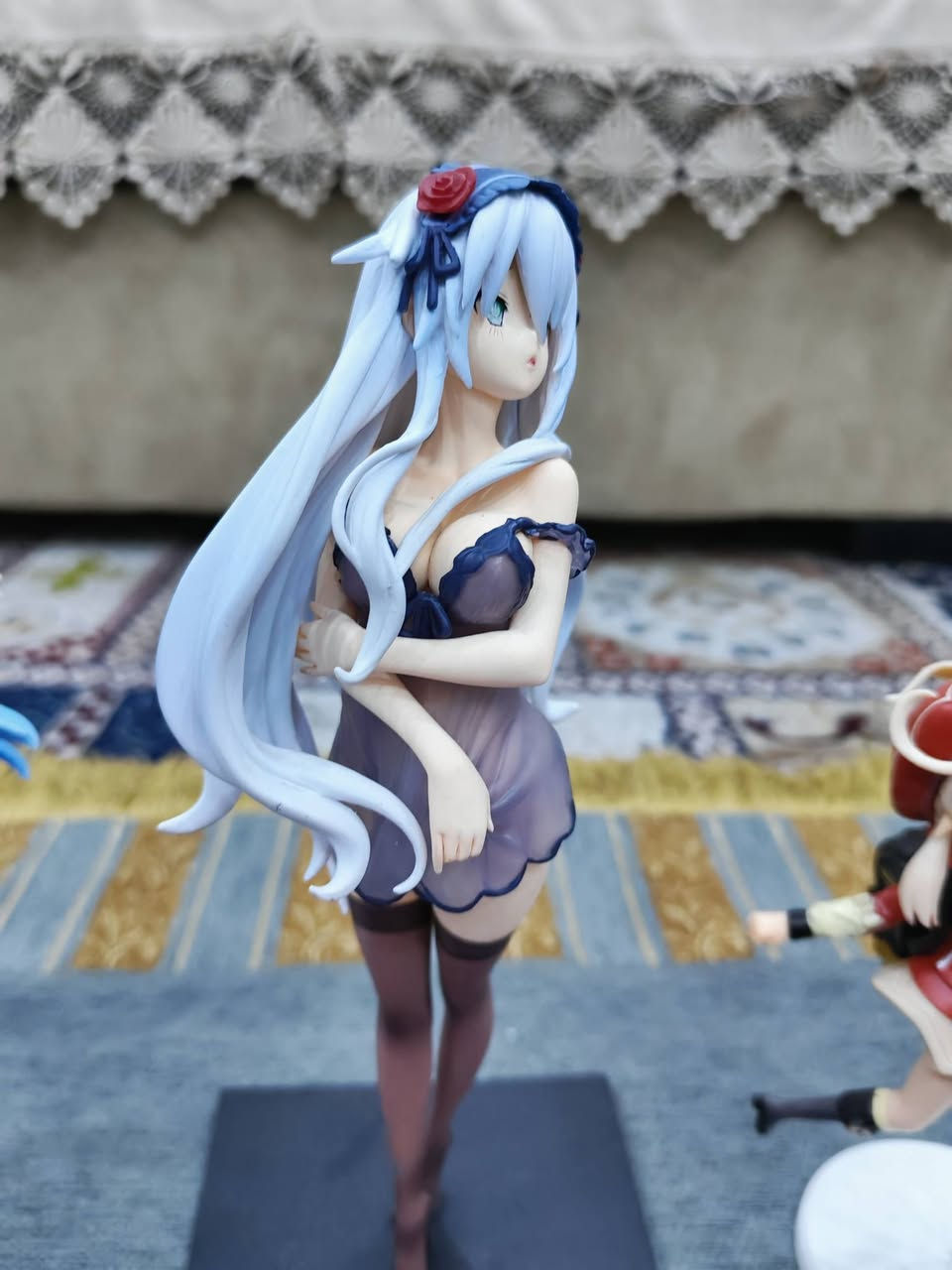 مجسمات ٨ قطع بنات أنمي بلاستك أصلي مال أمازون الحجم بكد جف الايد يوجد 🔥توصيل مجااااني 🔥***********واتساب القطعة ب٥ آلاف
