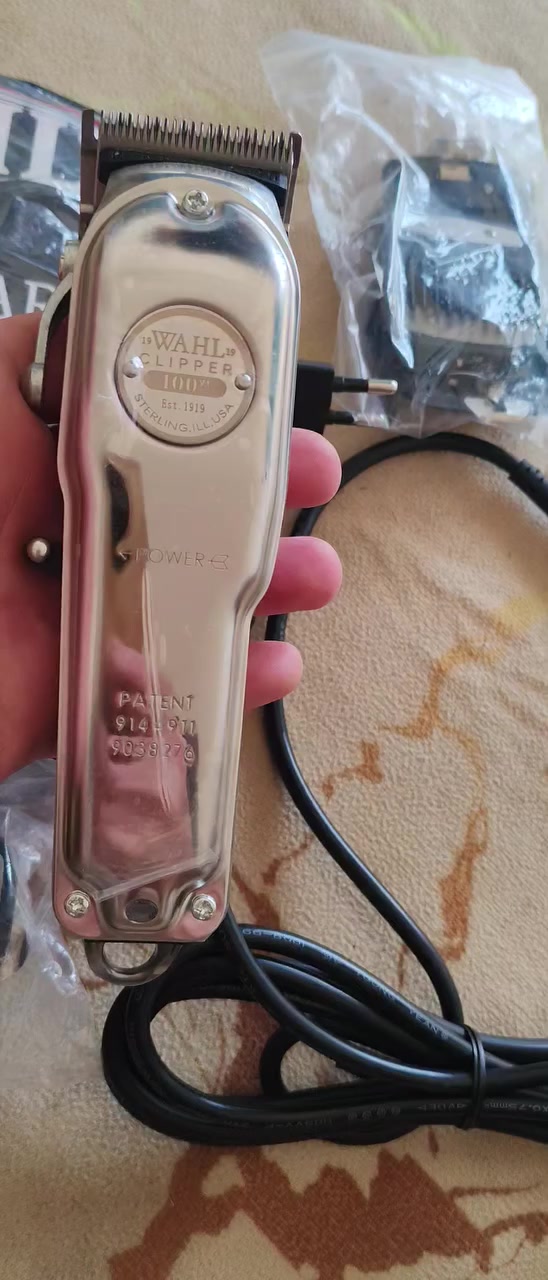 مكينه حلاقه ول جديده أمريكي شرط السعر ٨٥ مع التوصيل


**إذا كنت صاحب هذا الإعلان وتريد حذفه لأي سبب، رجاءا أرسل رسالة إلى الدعم الفني**