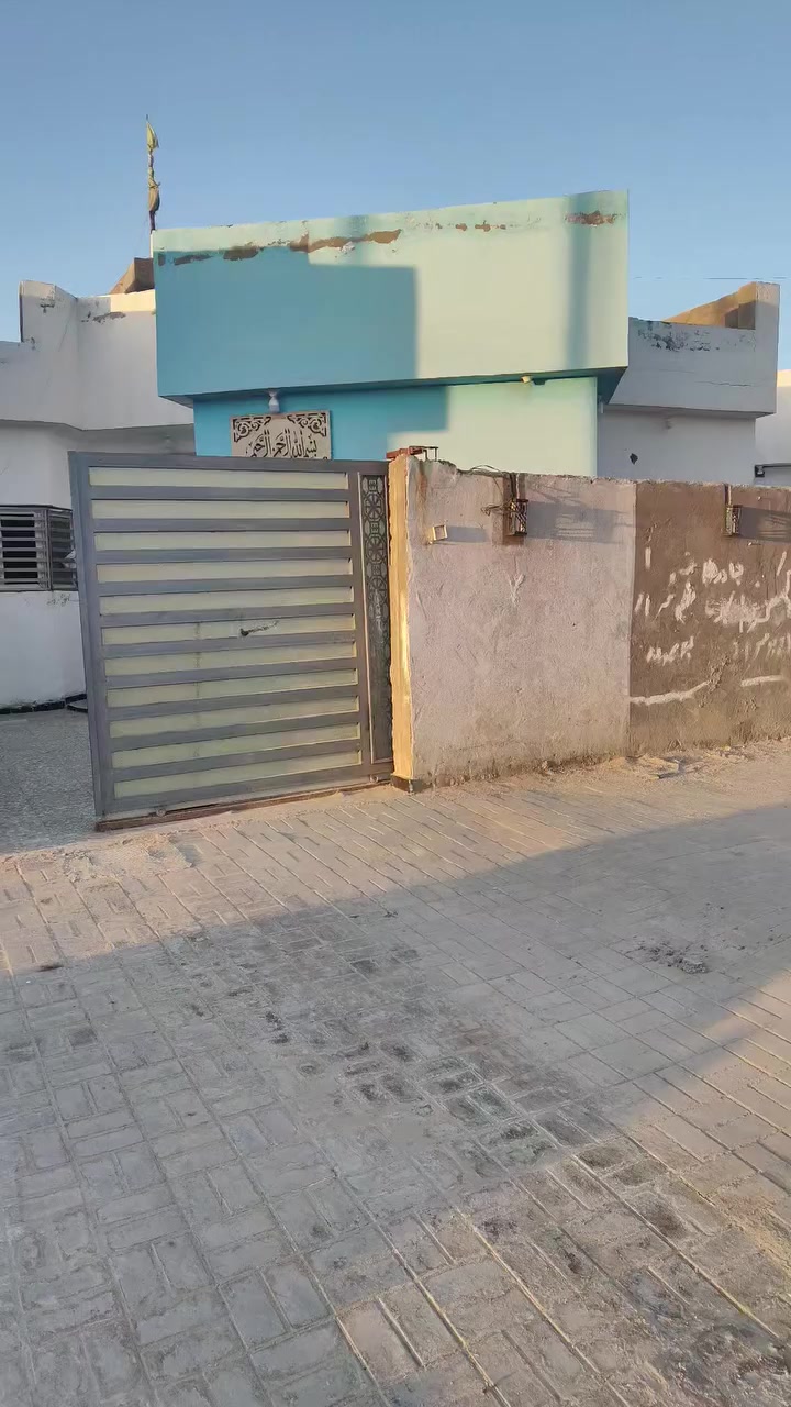 بيت للبيت 200 متر  السماوة مجمع  بوابة المثنى شارع 20 مقابيل الشراكية الثالثه مطلوب 91 مليون  لتواصل مكتب الفيصل للعقارات ***********
