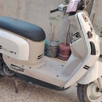 ٤٥٠ • للبيع • بدون ماركة