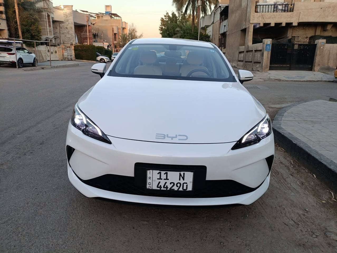 السلام عليكم سيل 5 بغداد ابيض ماشيه الكلي 4 الاف بيها بارد مكانين قبق صندق وبالجاملغ السعر 18750 بغداد الاعلام ***********
