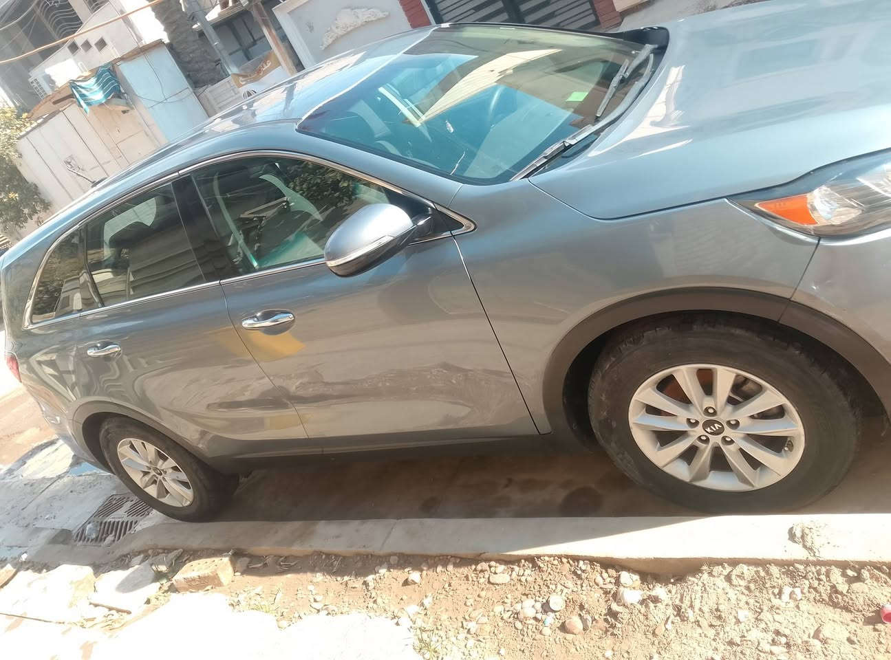 سلام عليكم للبيع سياره سورينتو وارد امريكا مكان كاظمية المقدسة *********** موديل 2020
