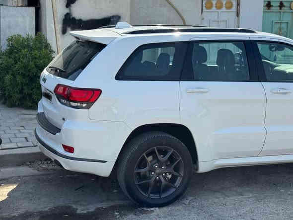 السلام عليكم 
للبيع جيب ٢٠١٩

وكاله هارلم وارد خليجي 

مواصفات S

معروفه مواصفاتها 

فوول مواصفات ١/١

تخم تاير جديد 

محرك ٦ سلندر 

كفاله عامه سياره 

بدون ضربه بدون صبغ 

سياره جديده لك 

ماشيه ٤٠ الف كيو

موقع بغداد 

سعر ٣٤٠ ورقه وبيها مجال بسيط 

الاستفسار 

*********** 

احمد
