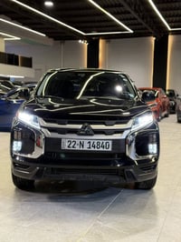 اوتلاندر سبورت ٤ راكب مكينه ٢٠٠٠  بدون حادث بدون صبغ تقرير مياه امطار ...