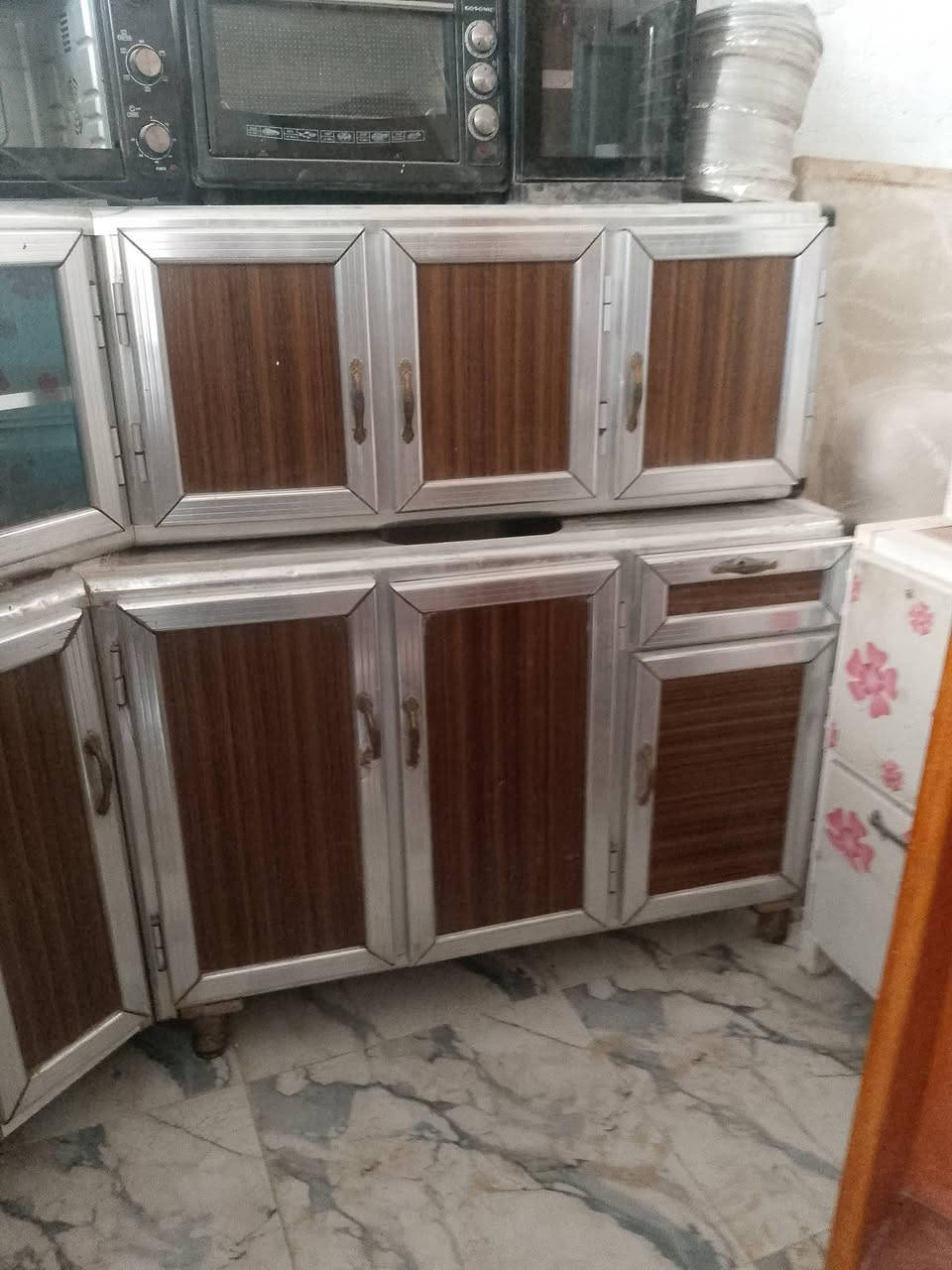 غراض للبيع العنوان دور نواب الضباط مقابيل السياسين للاستفسار اتصل على الرقم  ‏‪***********‬‏
