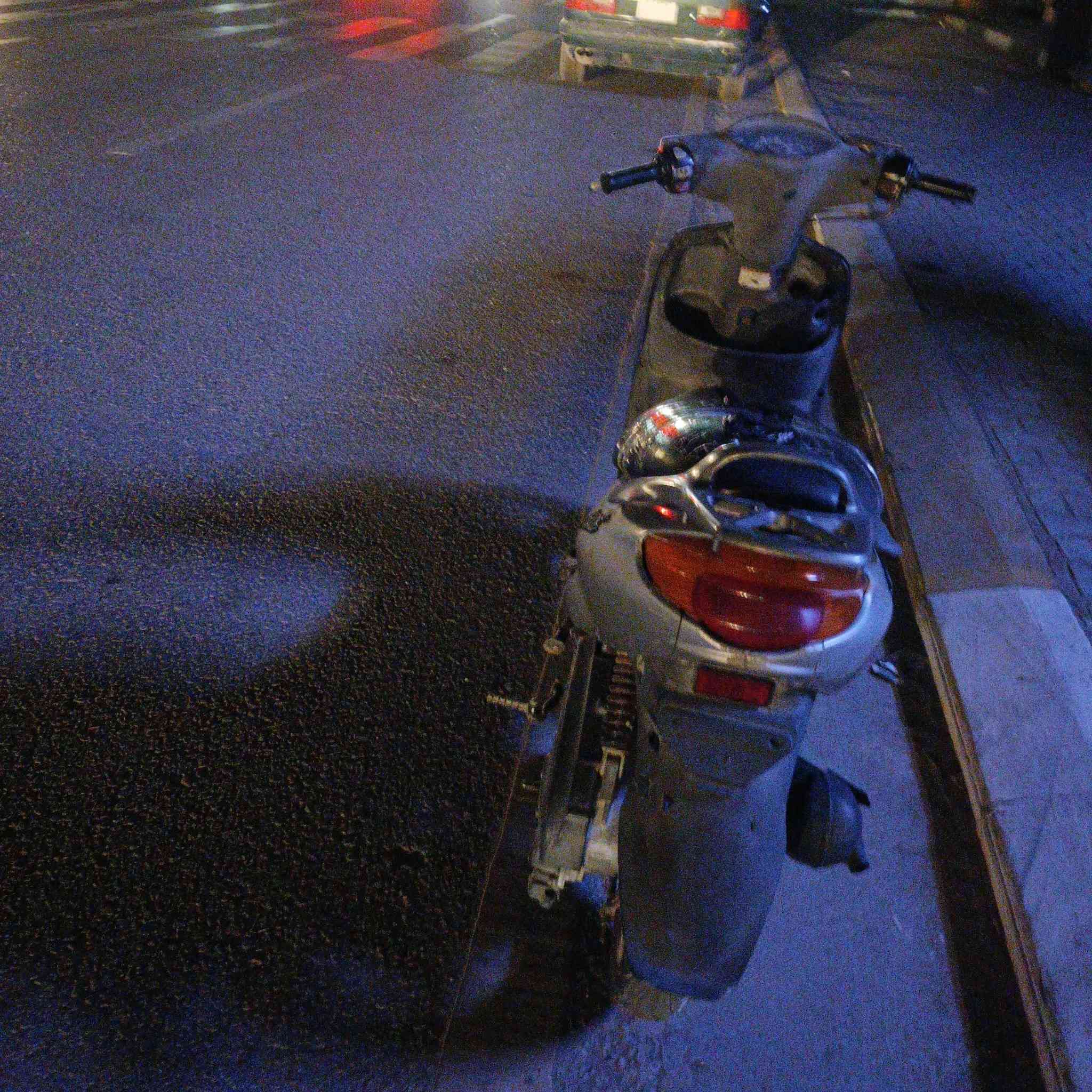 سلام عليكم دراجه اكزز للبيع كهربائيات كامله نقصها بس باتري كربلاء الحر سعر220وبيها مجال ***********
