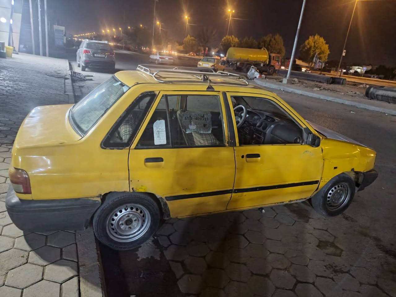 سلام عليكم سايبه مديل 12 بيها خيط بخار سيارة حلوا حداديه زينه راعيها ماوصله سعر 8 وبيها مجال مكاني نجف حي الوفاء ***********
