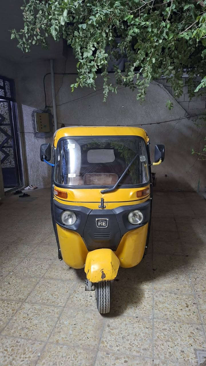 تكتك باجاج موديل 20 نضيفة تجي وتشوف بعينك  التكتك اوراق اصليات شرط الترقيم  التكتك كدام عينكم. 
 عارضه ب 5500 العنوان بغداد الشعلة 
 *********** واتساب
