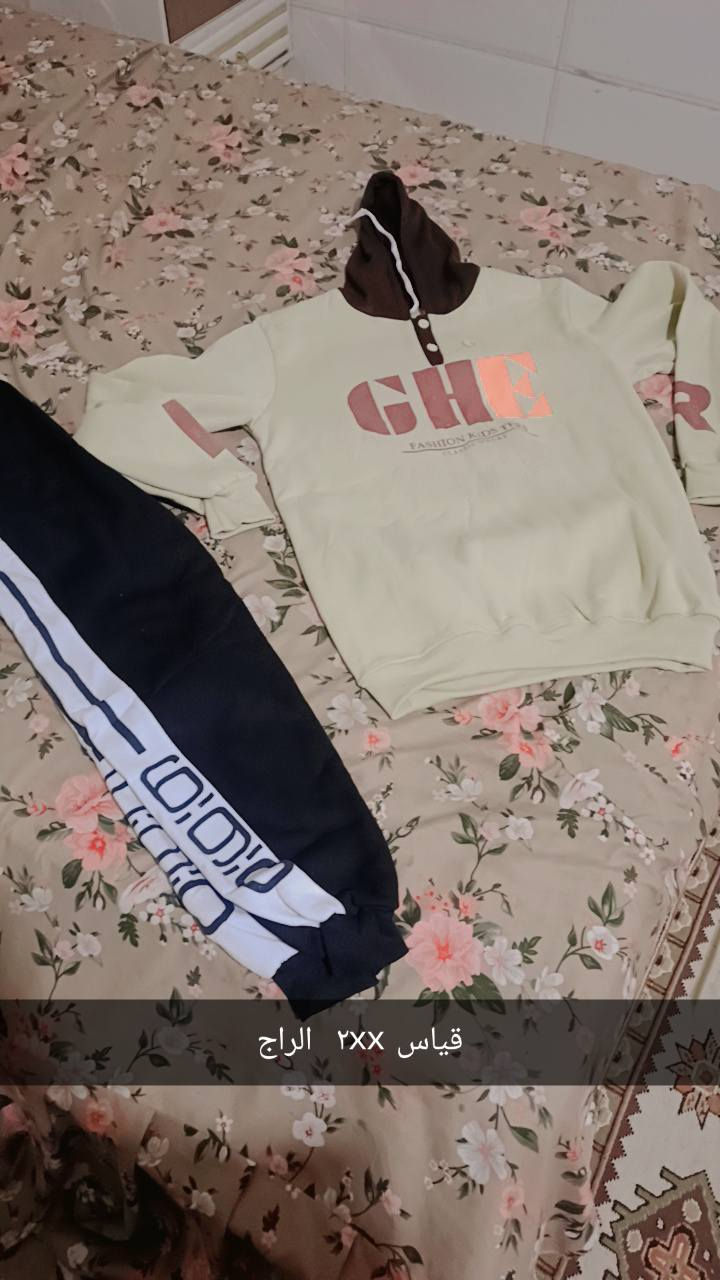 تصفيه محل  تركات جديده ابيعهم شلعه بيهم ٥ علاكات كبار عدد ٥٠ تراك كلهم ب ٢٧٥ الف خامه تجنن  بيهن هواي مديلات والوان ***********
