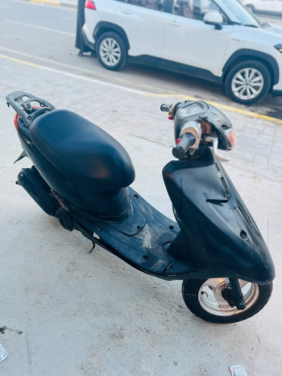 السلام عليكم دارجه عصفوريه للبيع الدراجه شغاله هندر وسلف مثل ما بل صور مابيه اي نقص بس باتري شويه ضعيف سعره 250 وبيها مجال
العنوان/ شعب_حي البساتين 

للاستفسار خاص او الاتصال :
***********
