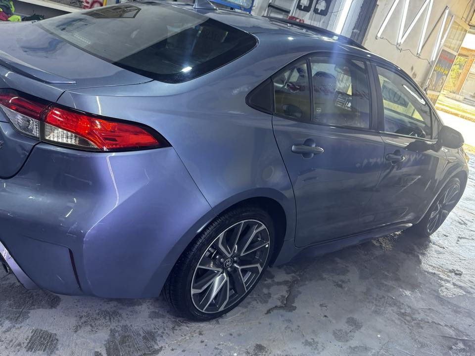 السلام عليكم
للبيع كورلا بانزين فقط 2021فول مواصفات مكينه 2000

ماشيه 49 رقم وهزه وسنويه كله جديد

صبغ فقط بنيد وجاملغ تعديل بارد 

مكان كربلاء السعر 152 وبيها مجال

***********

***********
