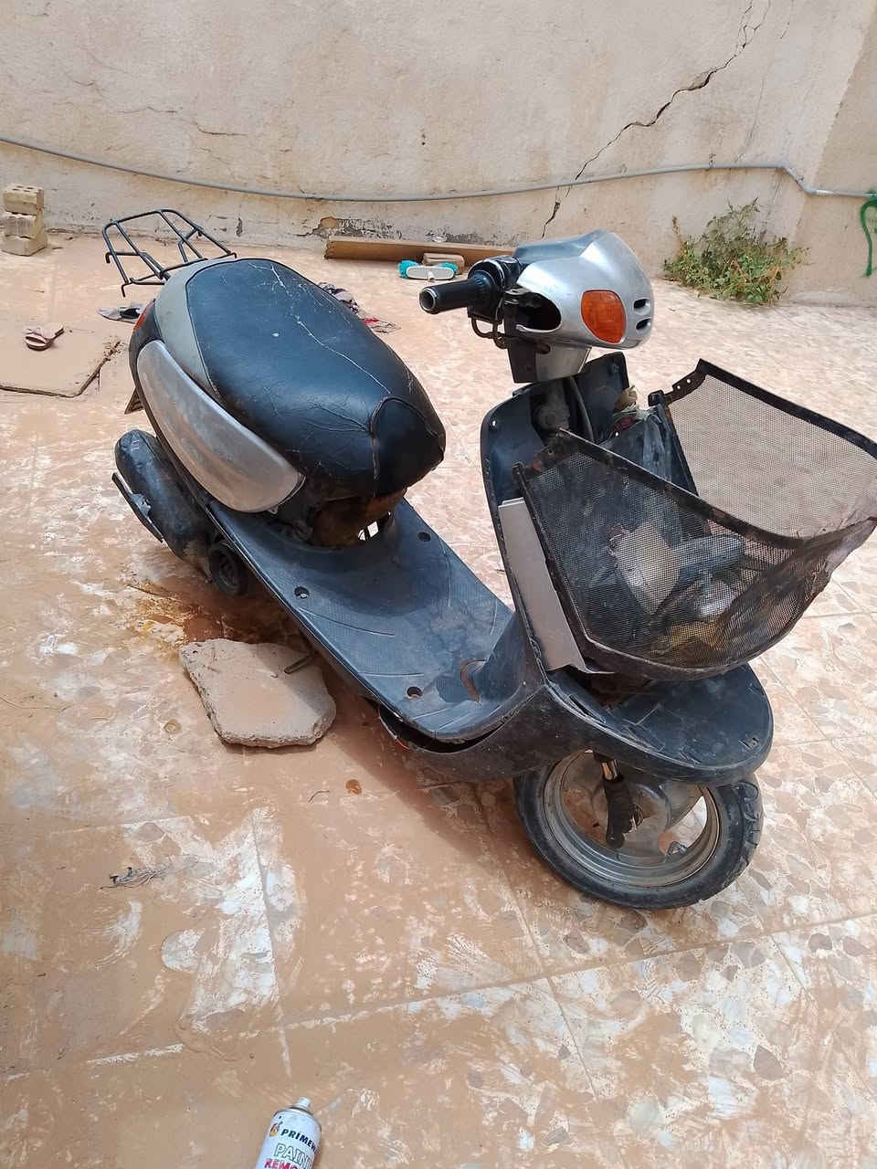 منغولي متروكه بس شغاله يرادله كابريتر 150 كوم حديد ابيع
***********
